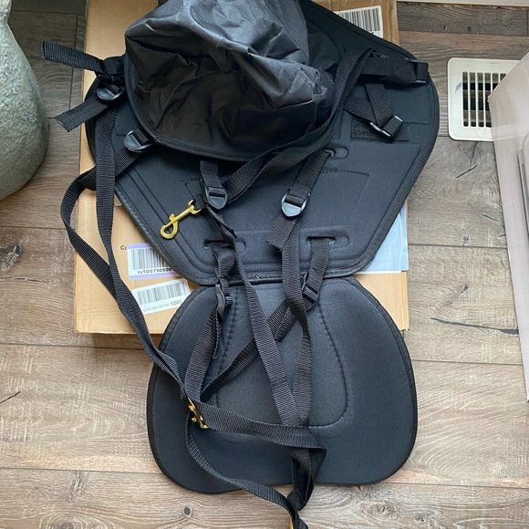 Brand New Deluxe Padded Kayak Seat - Picture 3 of 3